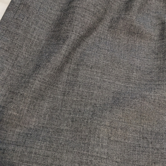 J. crew elastic waistband gray skirt with pockets size 2 - Picture 2 of 8